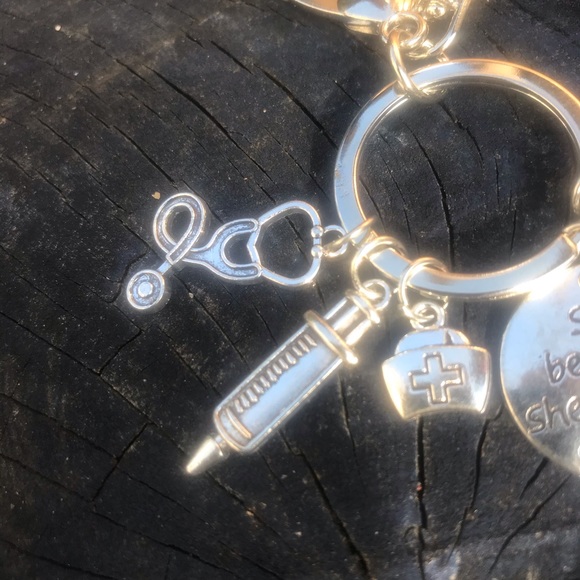 Holiday season gift Nurse/Doctor keychains - Picture 7 of 8